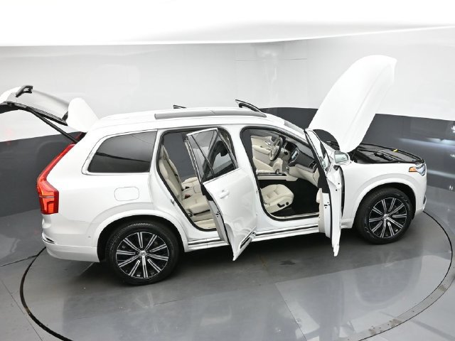 Used 2025 Volvo XC90 B6 Plus w/ Protection Package Premier AWD/4WD image 47