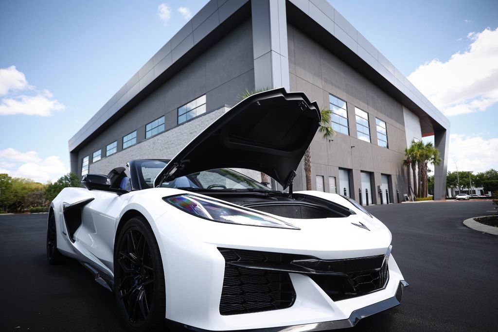 Used 2026 Chevrolet Corvette Z06 image 23