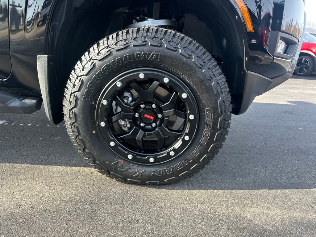 New 2025 Nissan Frontier SV w/ SV Convenience Package image 40