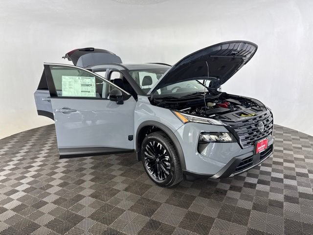New 2026 Nissan Rogue Dark Armor AWD/4WD image 12