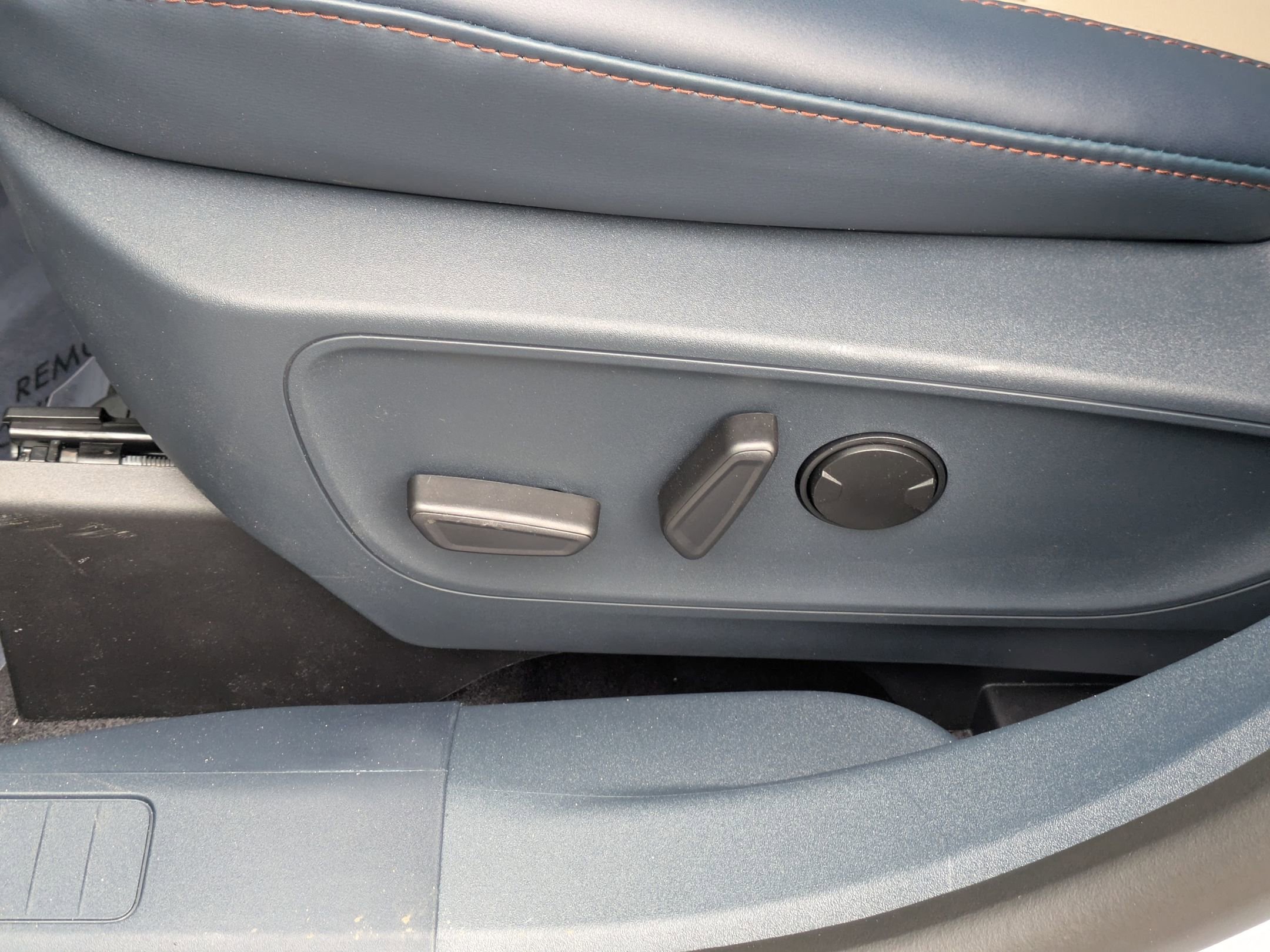 New 2026 Ford Maverick Lariat w/ 4K Tow Package image 13