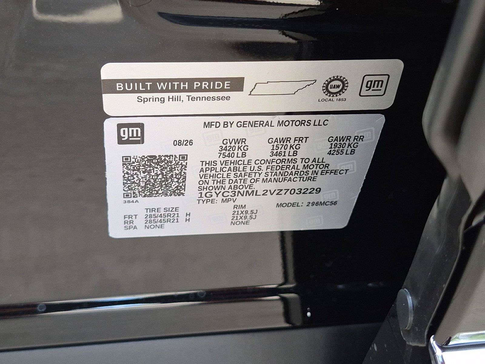 New 2027 Cadillac Vistiq Sport w/ LPO, Floor Liner Package AWD/4WD image 29