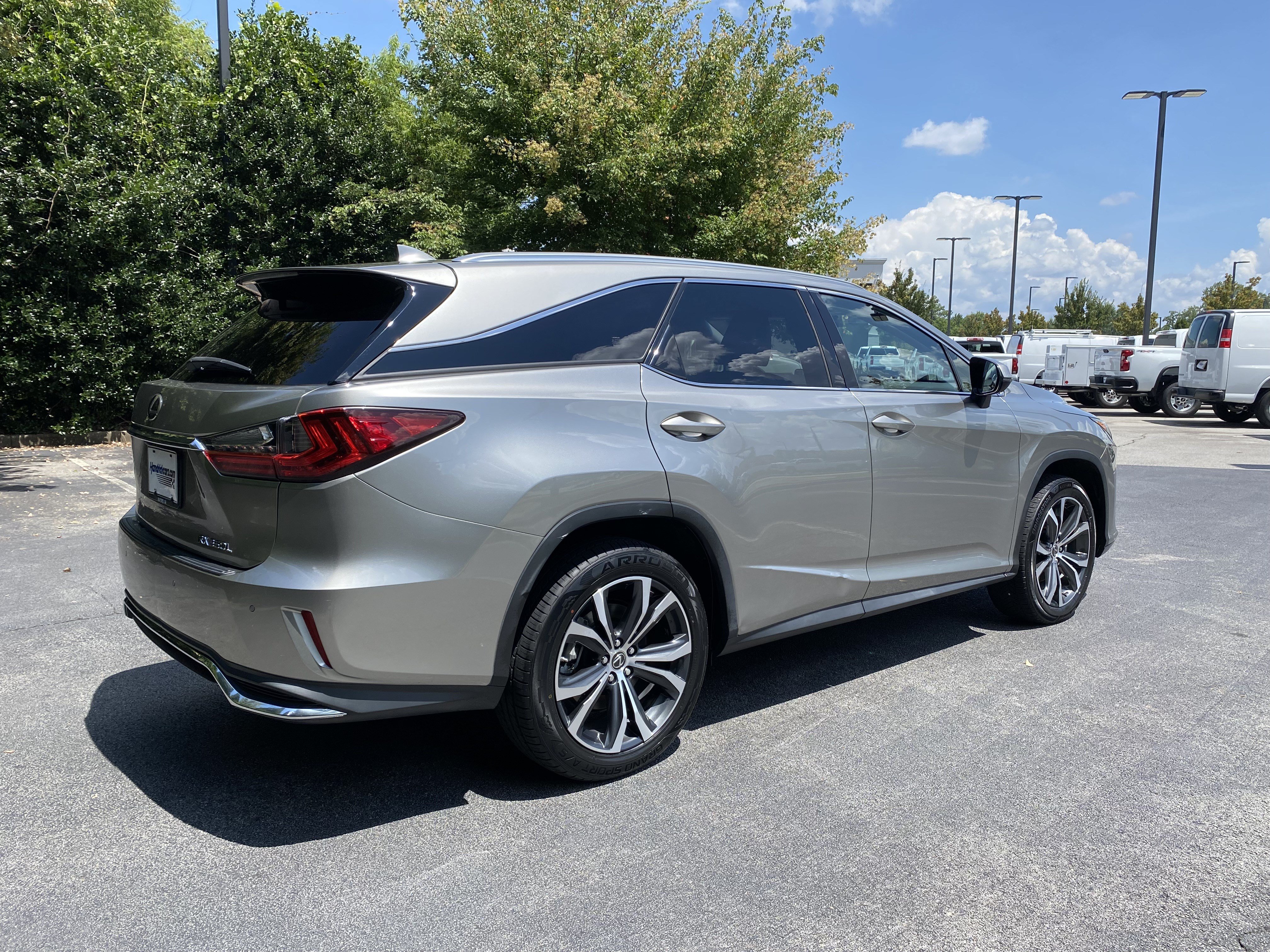 Used 2019 Lexus RX 350L FWD image 9
