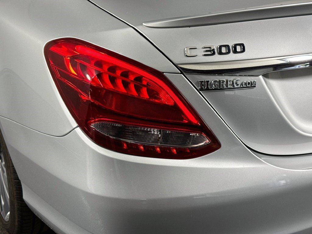Used 2018 Mercedes-Benz C 300 Sedan w/ Premium Package image 35