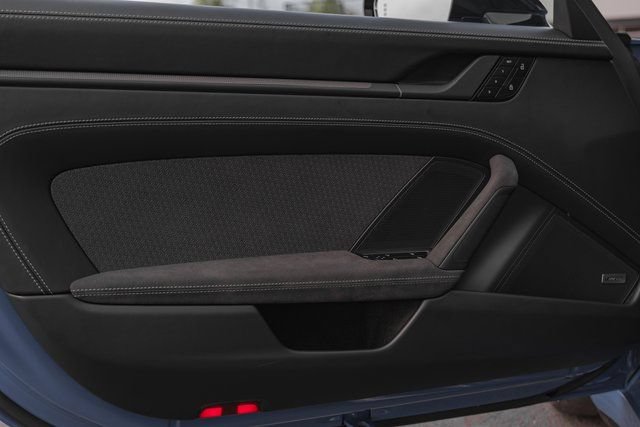 Used 2025 Porsche 911 Carrera GTS RWD image 9