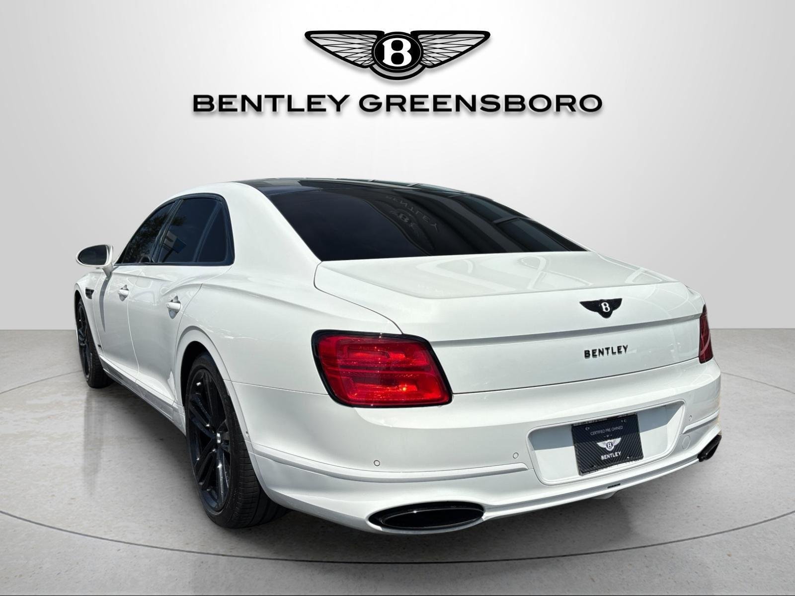 Used 2021 Bentley Flying Spur W12 AWD/4WD image 3