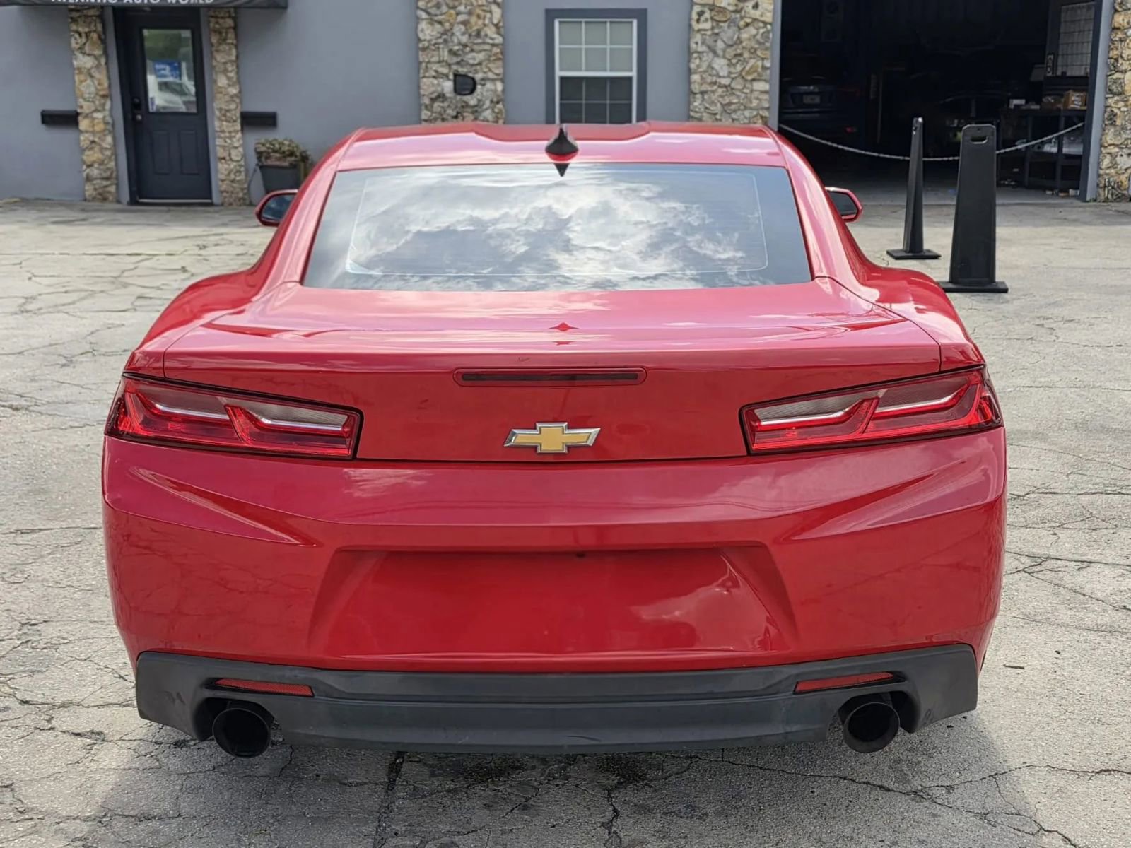 Used 2017 Chevrolet Camaro LT image 9