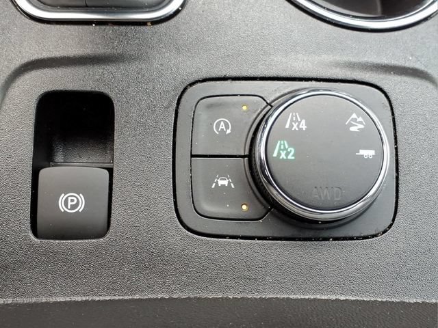 Used 2023 Chevrolet Traverse LT w/ LPO, Floor Liner Package AWD/4WD image 22