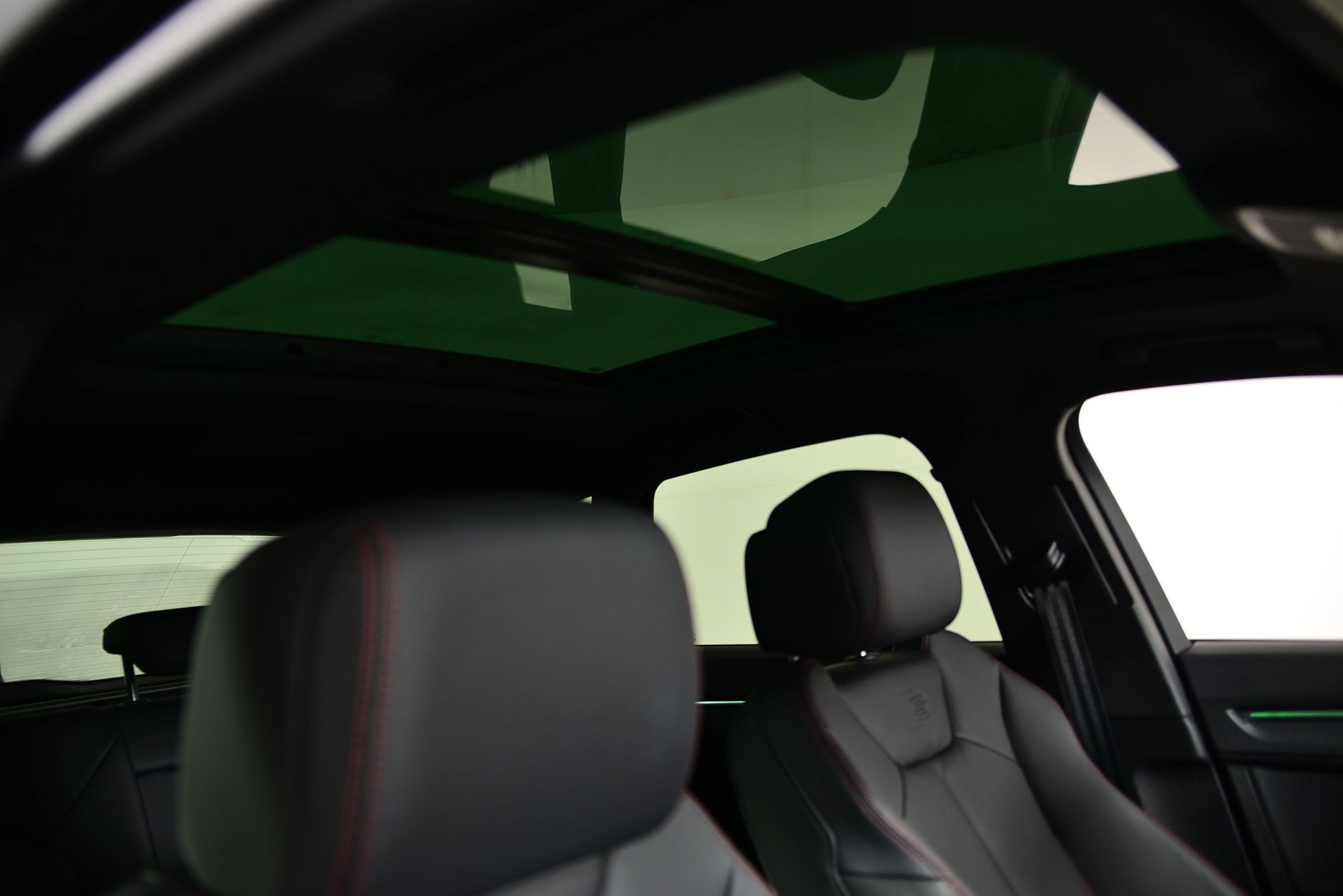 Certified 2025 Audi Q3 2.0T Premium Plus w/ Premium Plus Package image 12