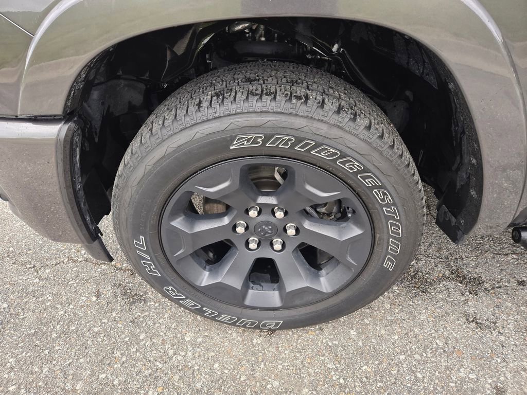Used 2025 RAM 1500 Big Horn AWD/4WD image 12