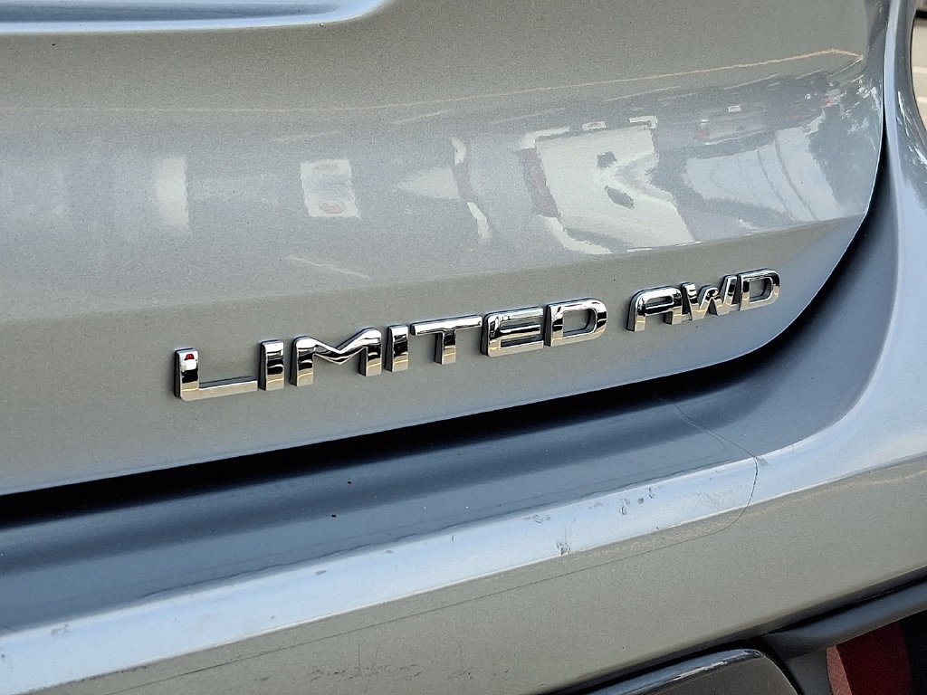Used 2021 Toyota Highlander Limited AWD/4WD image 37