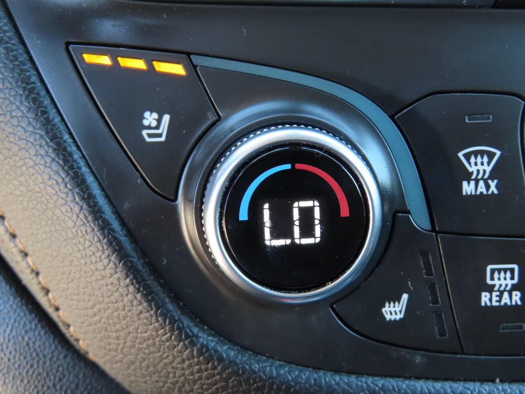 Used 2019 Chevrolet Equinox Premier FWD image 9