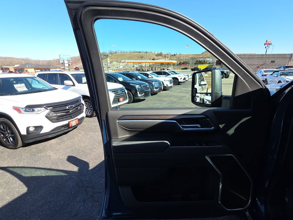 New 2026 Chevrolet Silverado 3500 LT AWD/4WD image 13