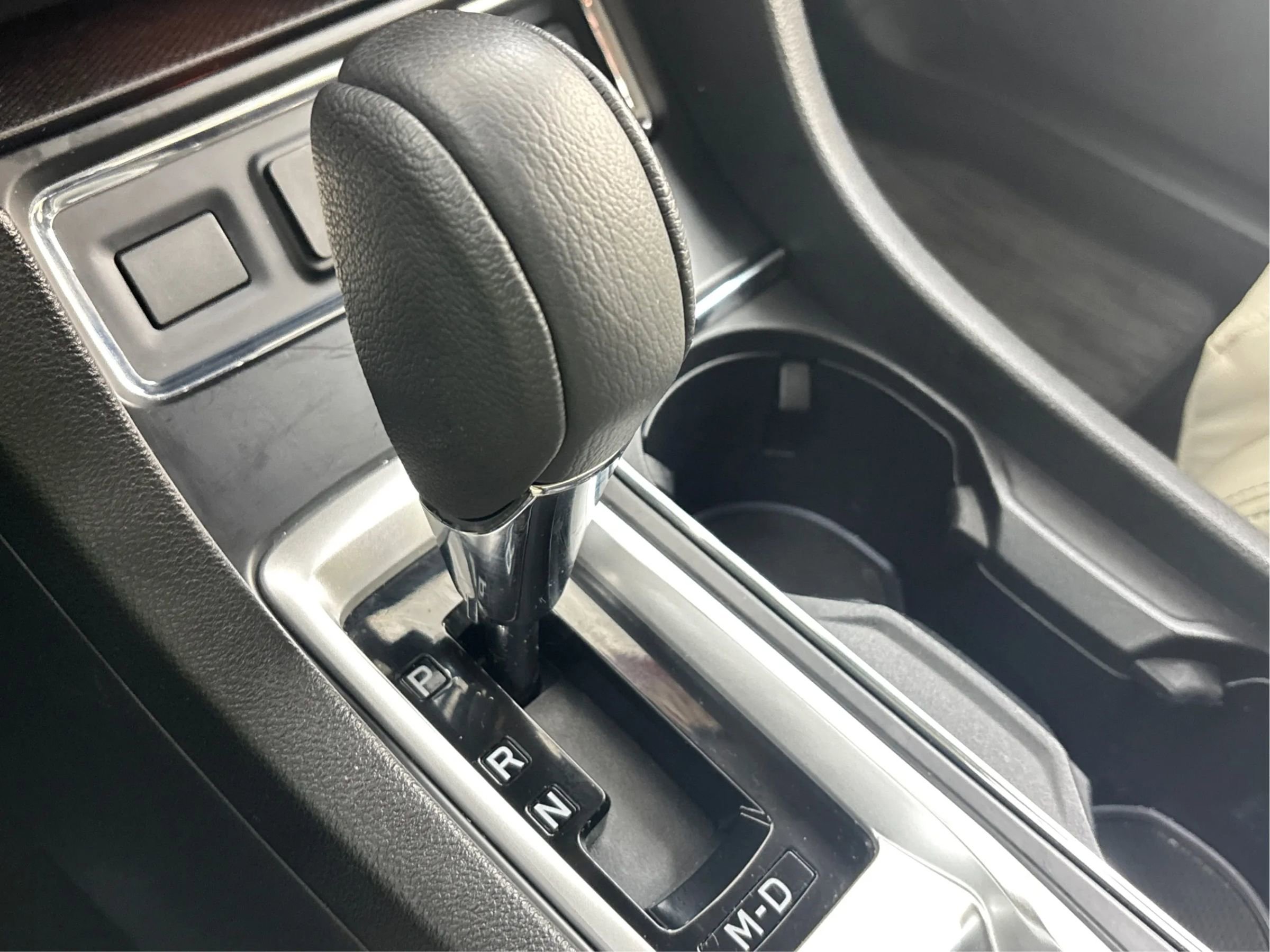 Used 2023 Subaru Ascent Limited image 46