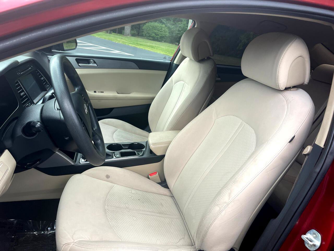 Used 2016 Hyundai Sonata SE FWD image 30