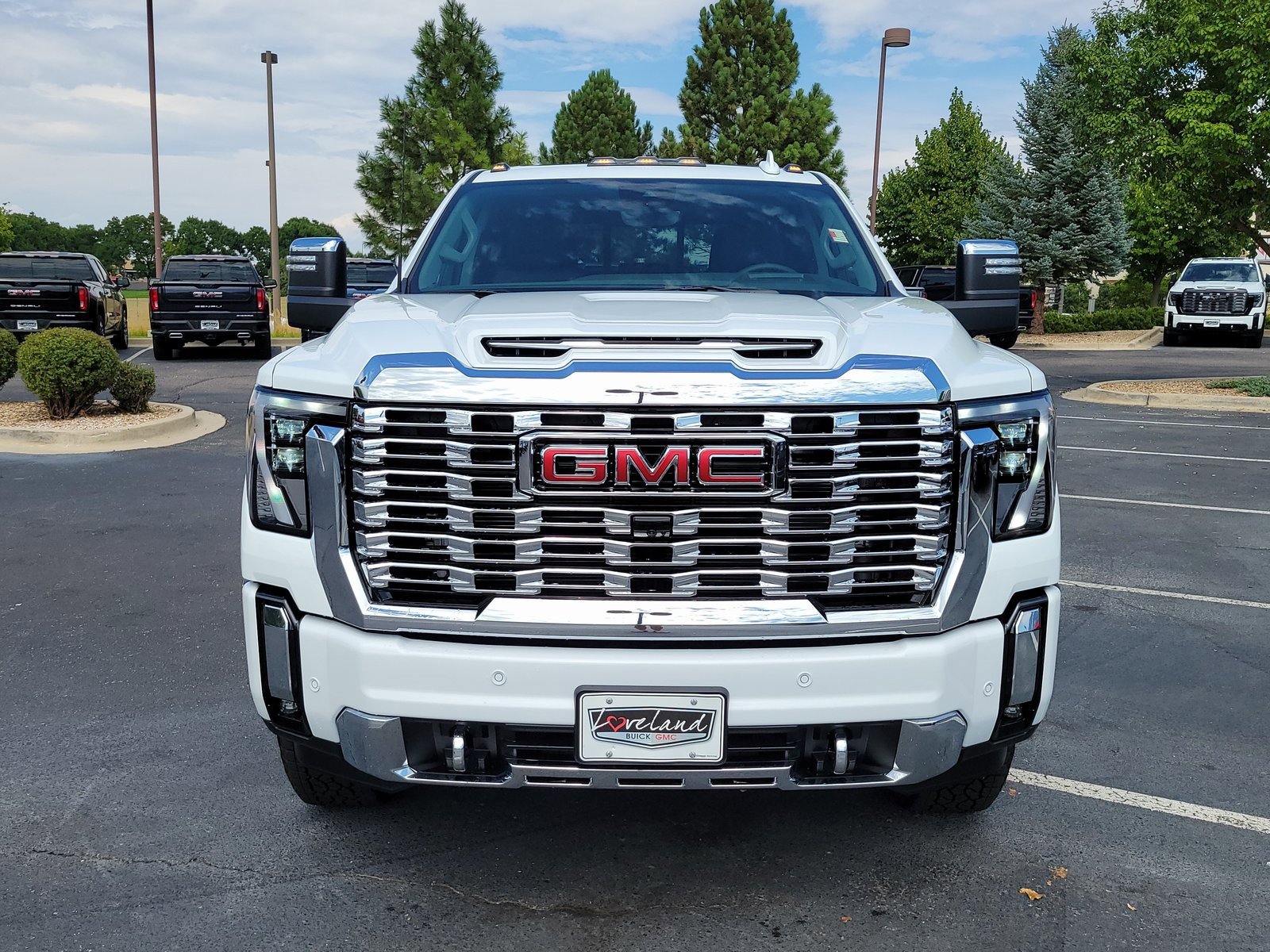 New 2026 GMC Sierra 2500 Denali w/ Denali Reserve Package image 5