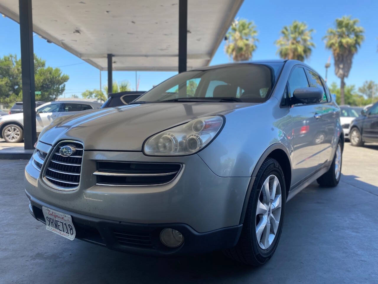Used 2006 Subaru Tribeca w/ Popular Equipment Group 1 AWD/4WD image 2
