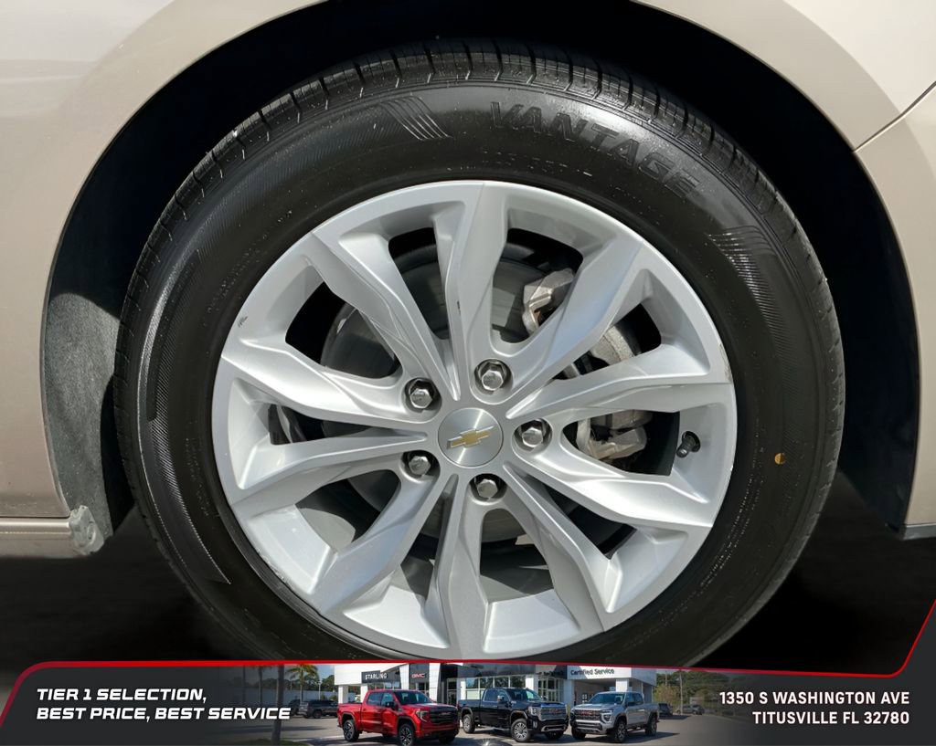 Used 2023 Chevrolet Malibu LT w/ Driver Confidence Package image 32