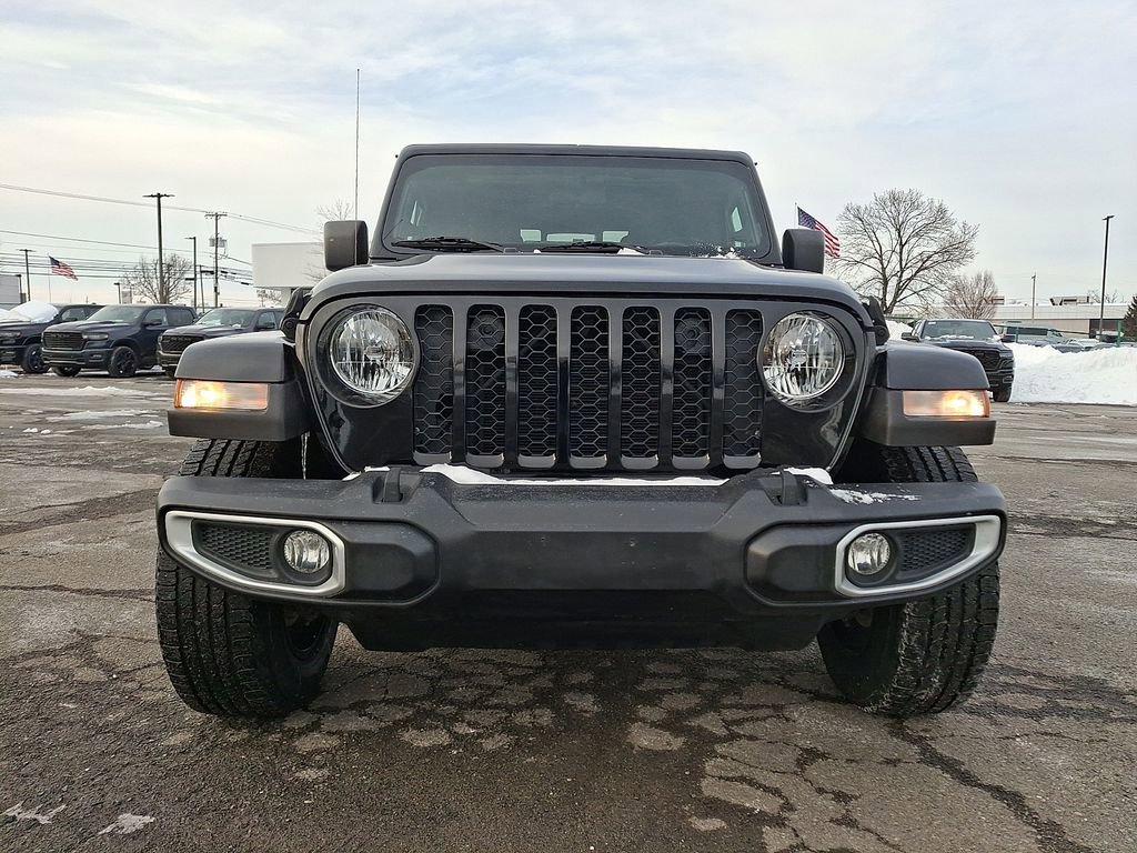 Used 2021 Jeep Gladiator Sport image 5