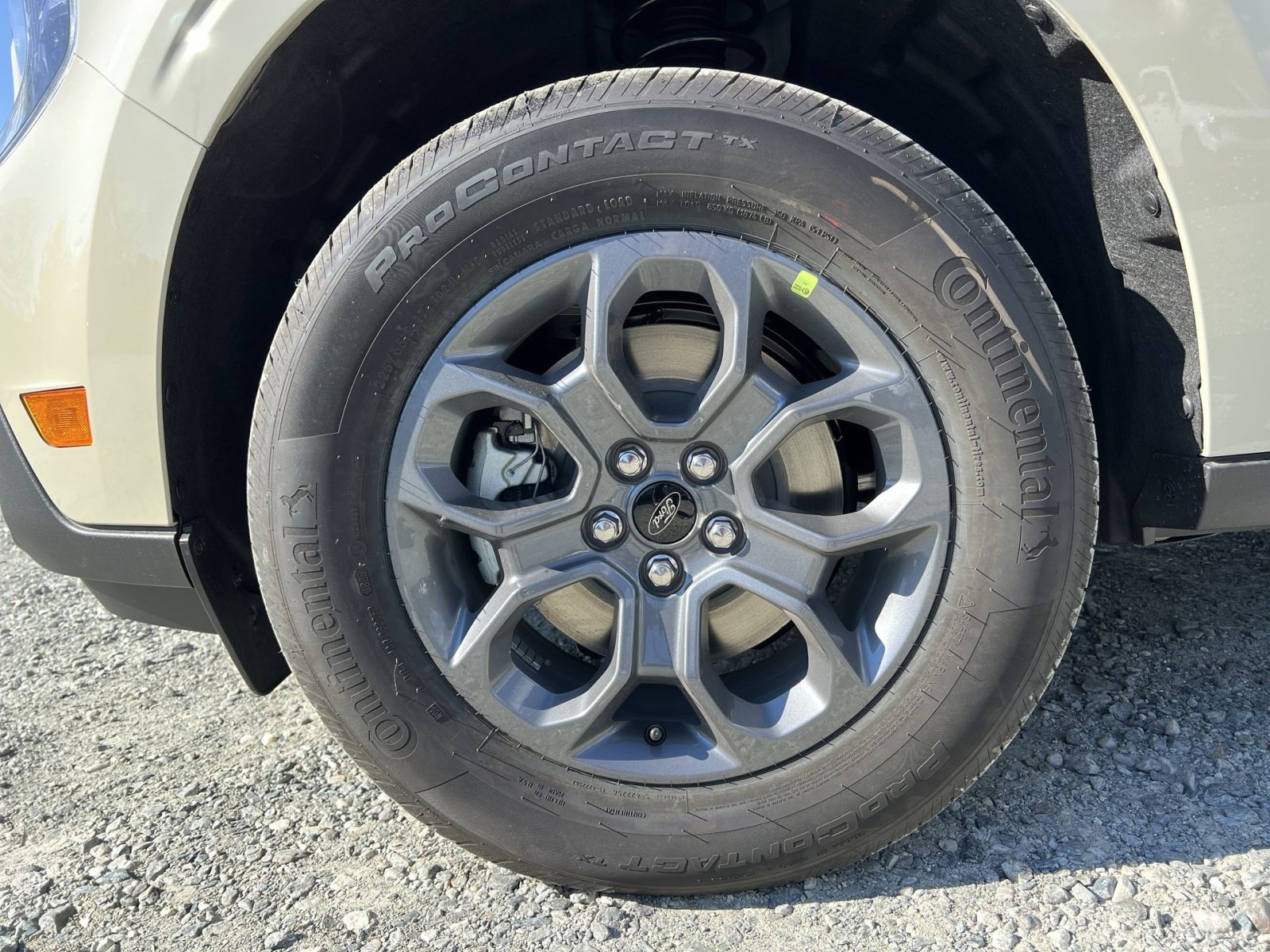 New 2025 Ford Maverick XLT image 12