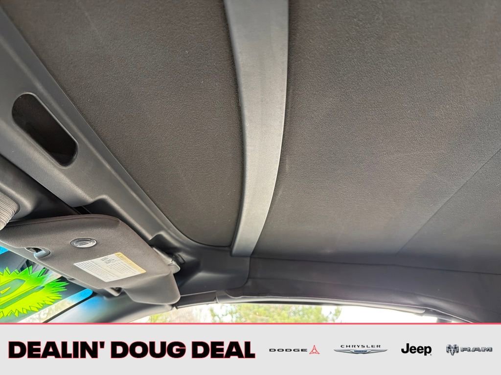 Used 2014 Ford Mustang Convertible RWD image 21