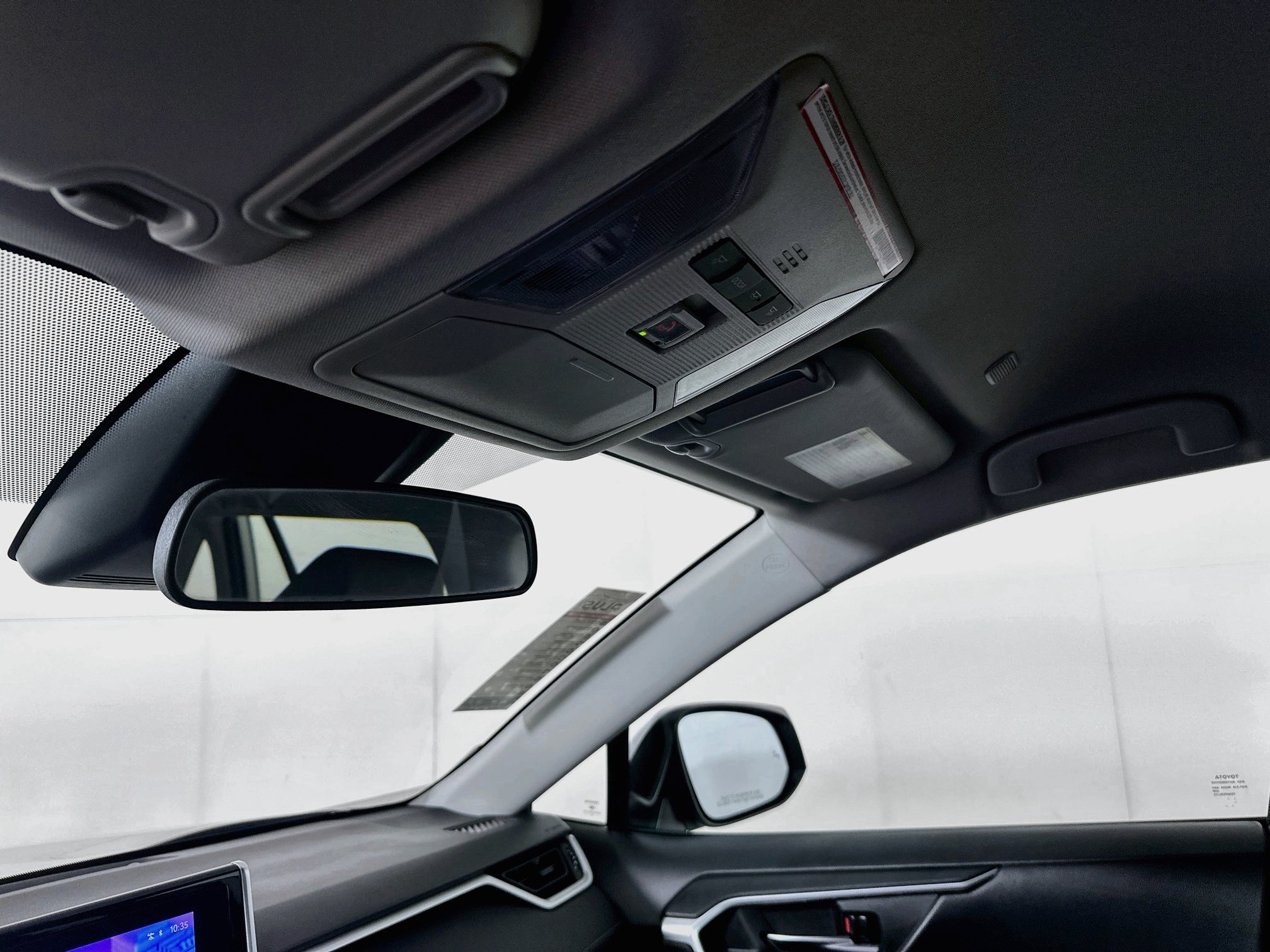 Used 2023 Toyota RAV4 XLE FWD image 18