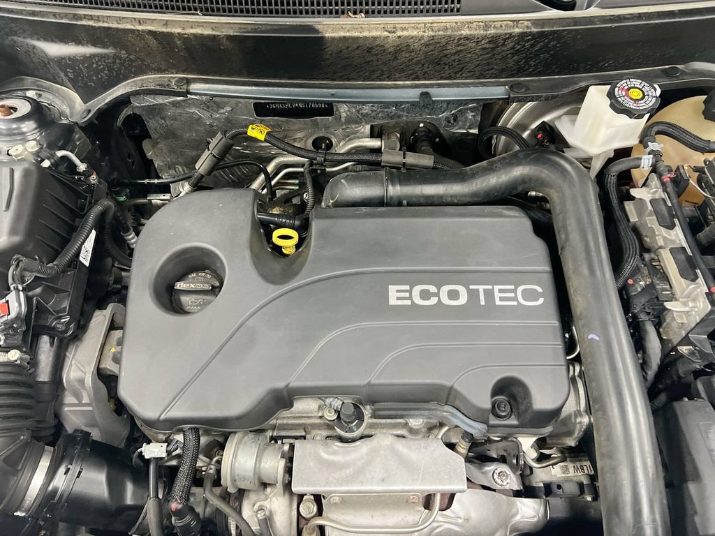 Used 2022 Chevrolet Equinox LS FWD image 24