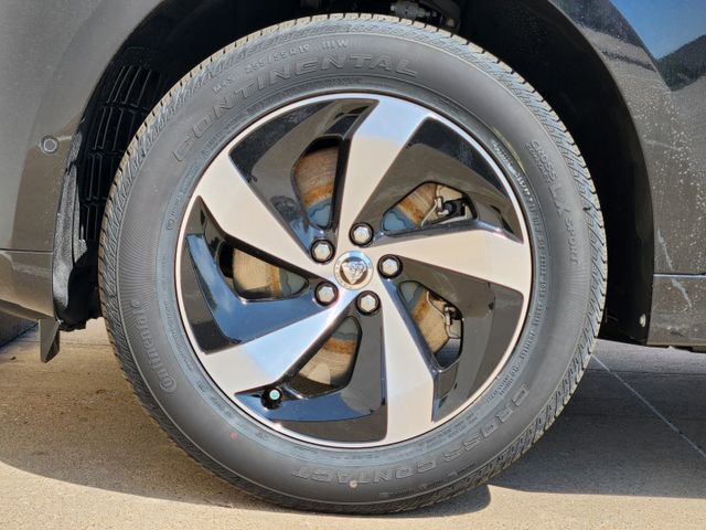 Used 2026 Jaguar F-PACE R-Dynamic S image 7