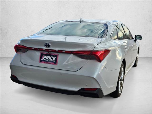 Used 2019 Toyota Avalon Limited w/ Advanced Safety Package image 5