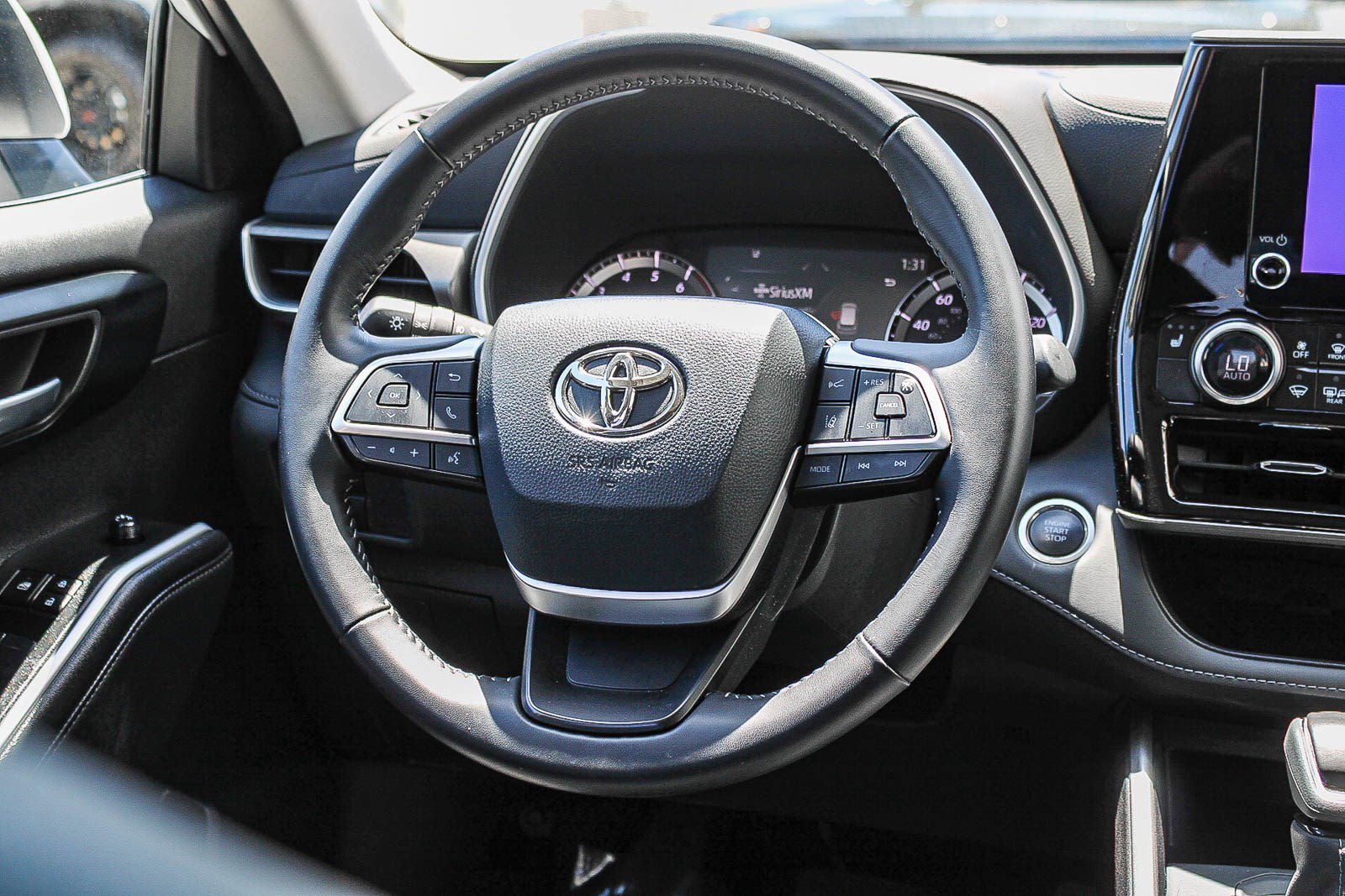 Certified 2026 Toyota Highlander XLE AWD/4WD image 17