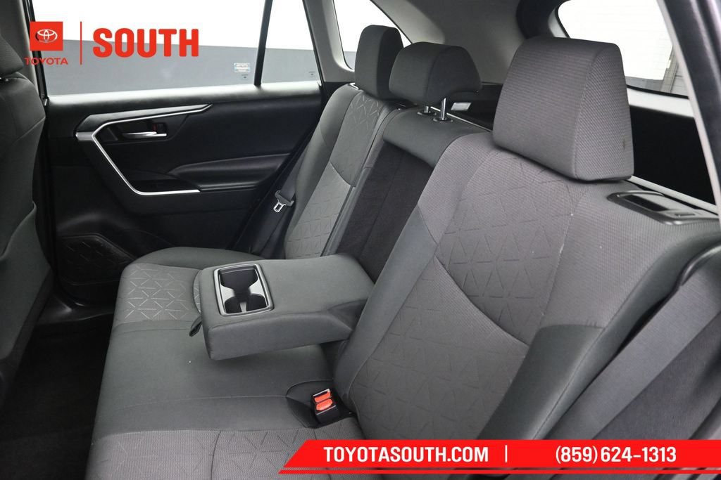 Certified 2024 Toyota RAV4 XLE AWD/4WD image 24