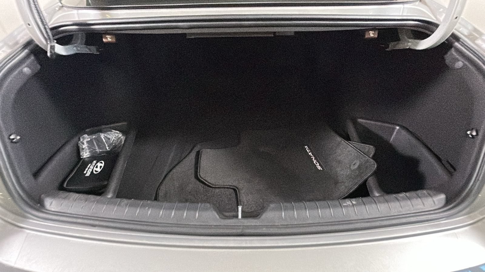 Used 2021 Hyundai Sonata SEL Plus w/ Preferred Accessory Package FWD image 33
