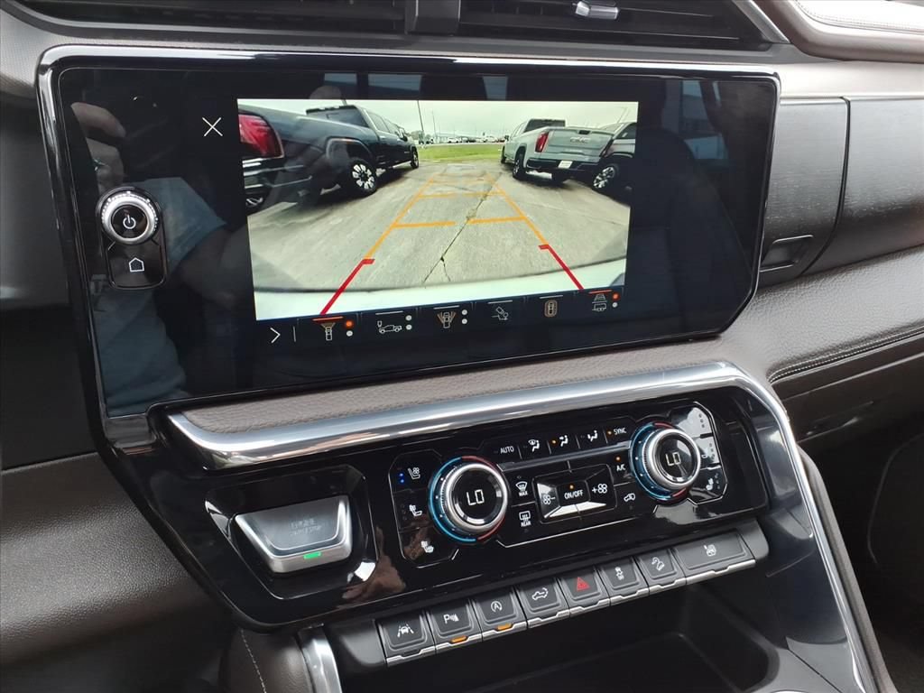 Used 2024 GMC Sierra 1500 Denali AWD/4WD image 30