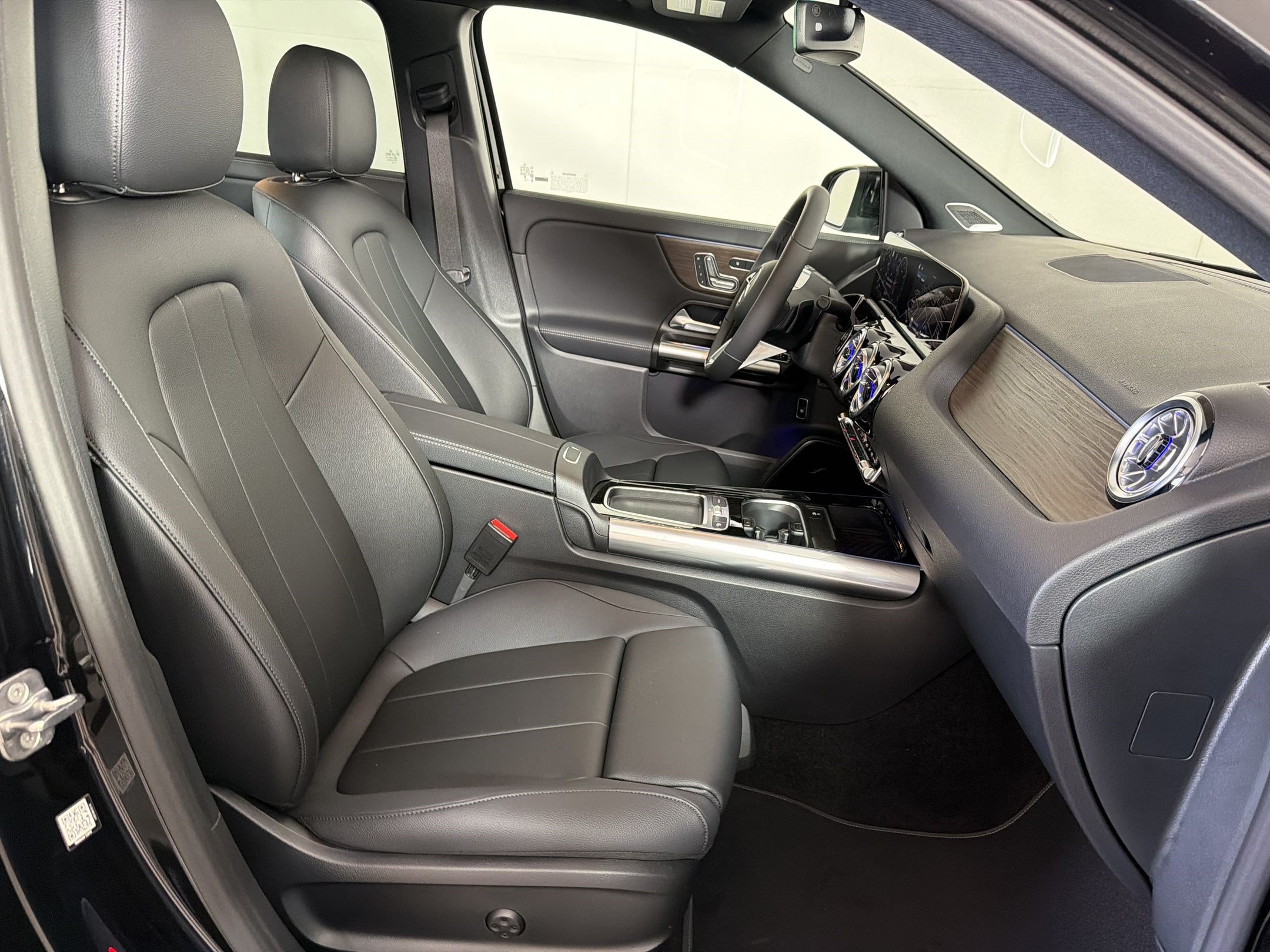 New 2026 Mercedes-Benz GLA 250 4MATIC image 24