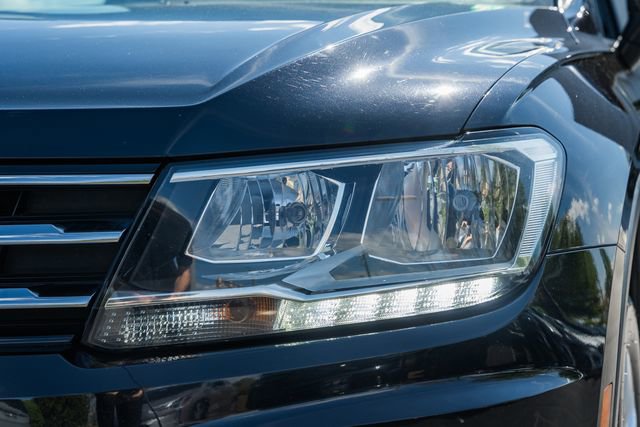 Used 2018 Volkswagen Tiguan SE image 12