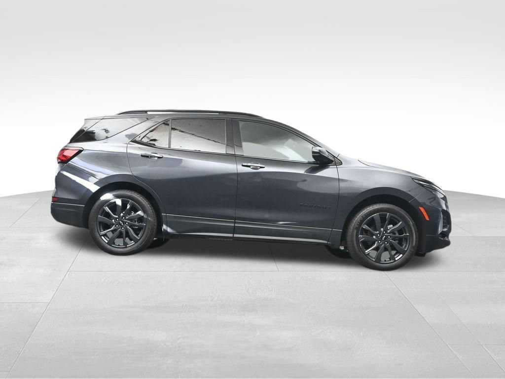 Used 2023 Chevrolet Equinox RS w/ RS Leather Package FWD image 33