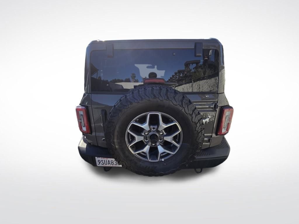 Used 2025 Ford Bronco Badlands image 7