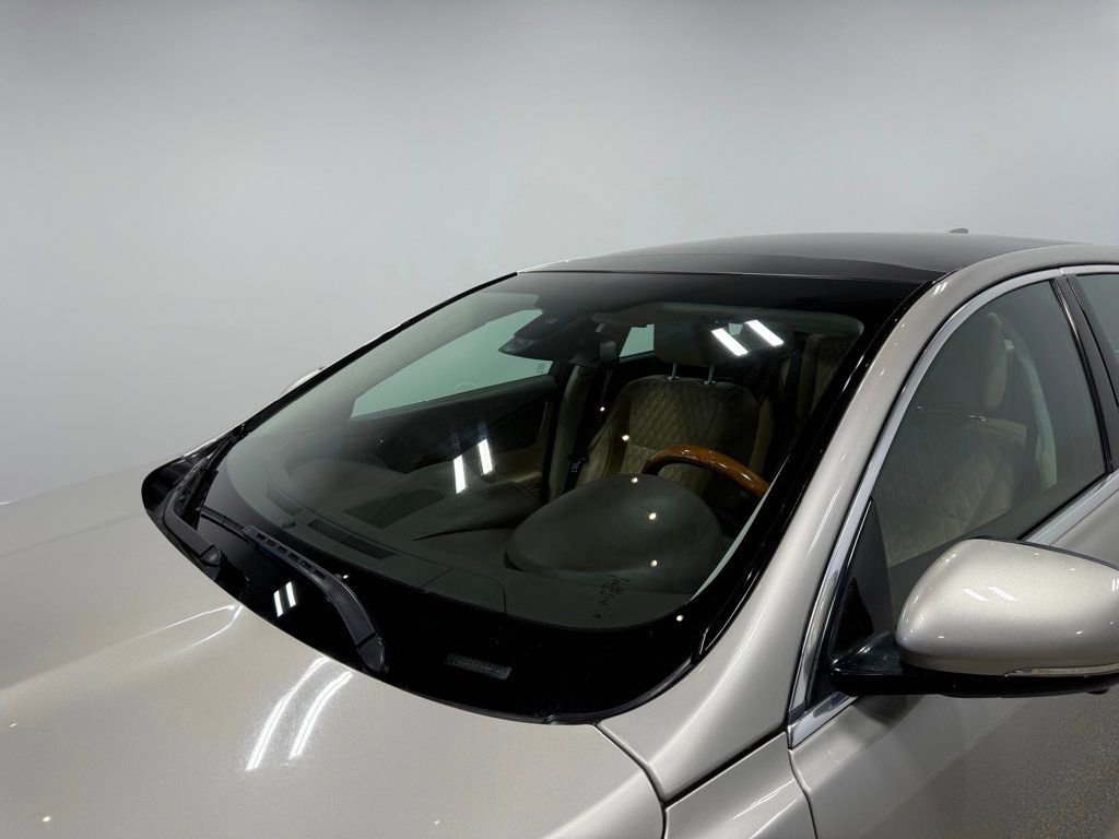 Used 2017 Jaguar XJ L Portfolio image 14