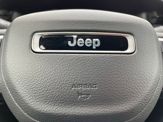 New 2026 Jeep Compass Latitude AWD/4WD image 18