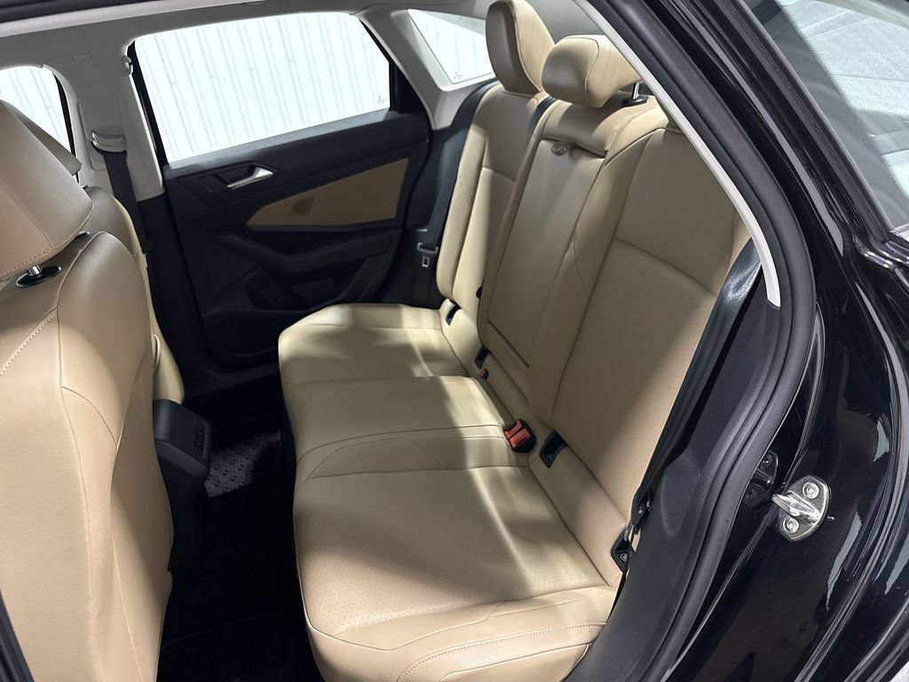 Used 2019 Volkswagen Jetta SEL FWD image 26