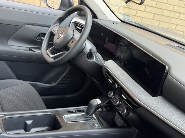 New 2026 Nissan Kicks S FWD image 9