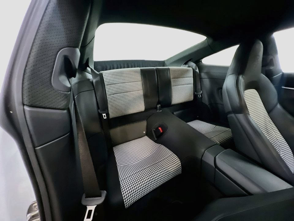 Certified 2023 Porsche 911 Sport Classic RWD image 27