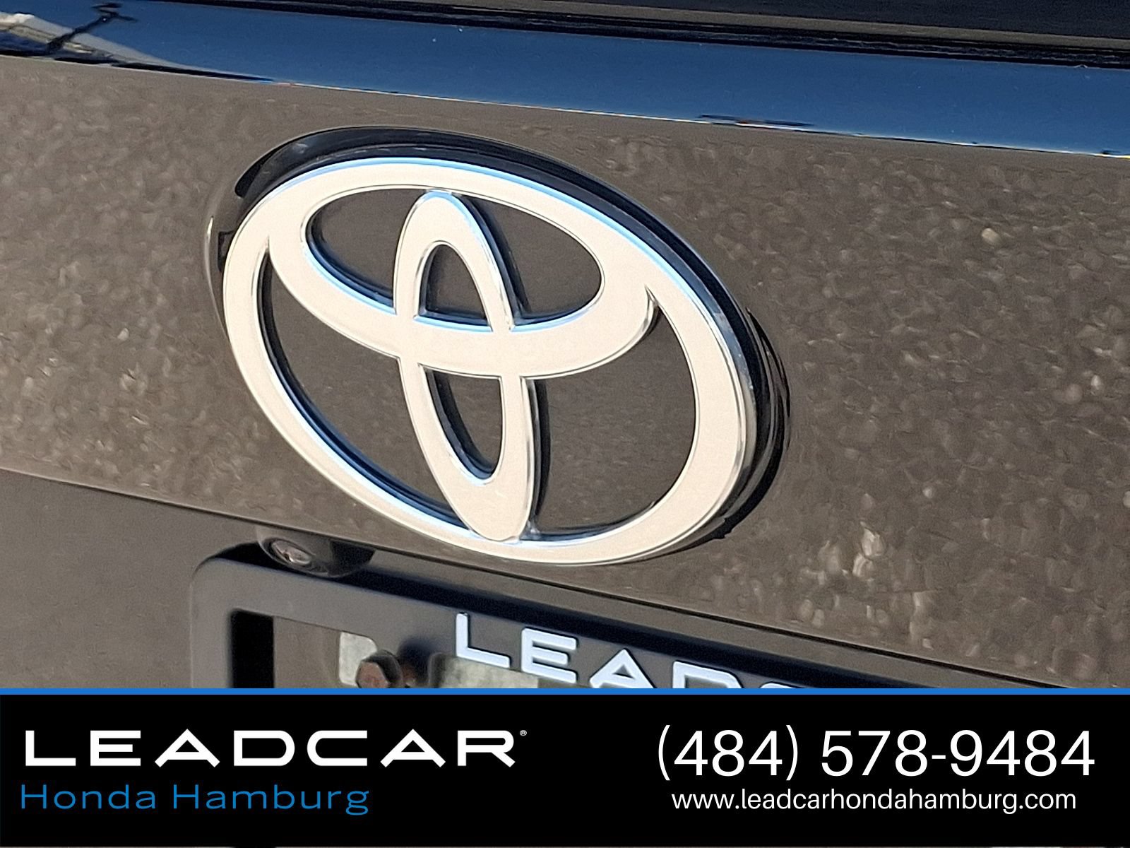 Used 2025 Toyota bZ4X FWD w/ Weather Package image 31