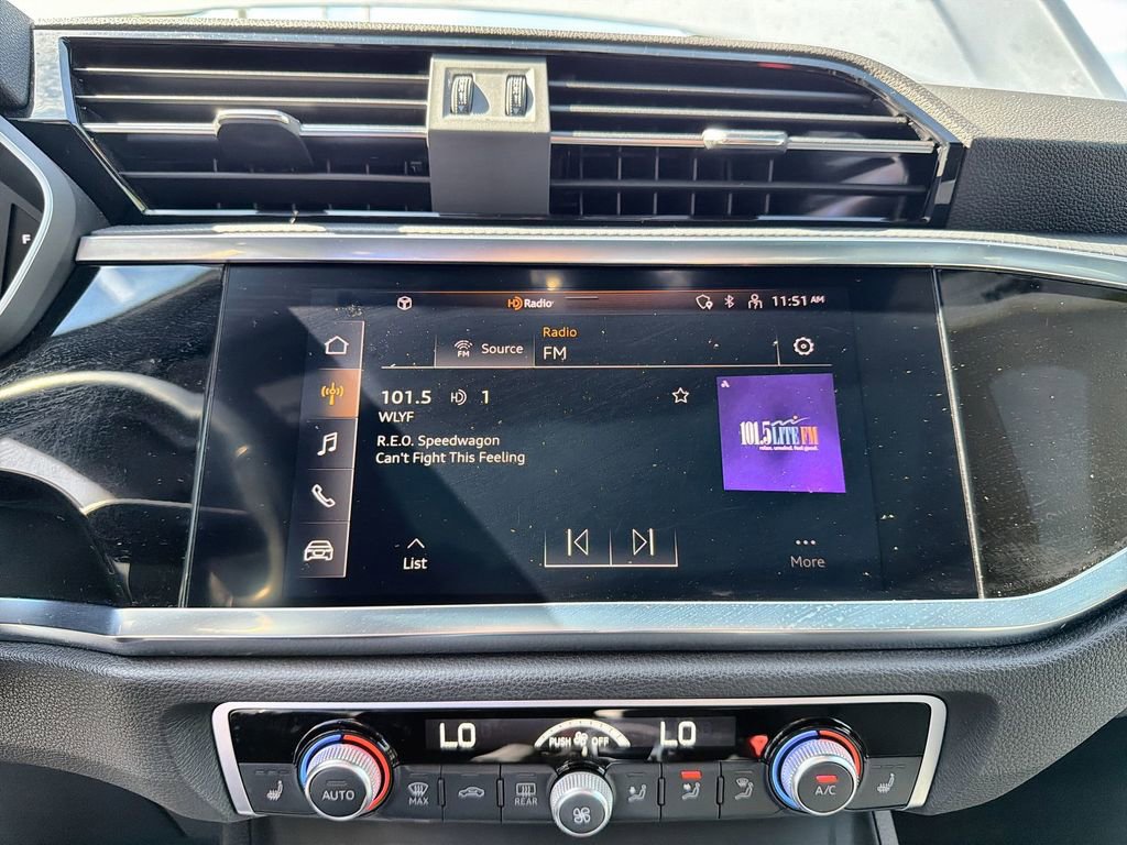 Used 2022 Audi Q3 2.0T Premium w/ Convenience Package image 31