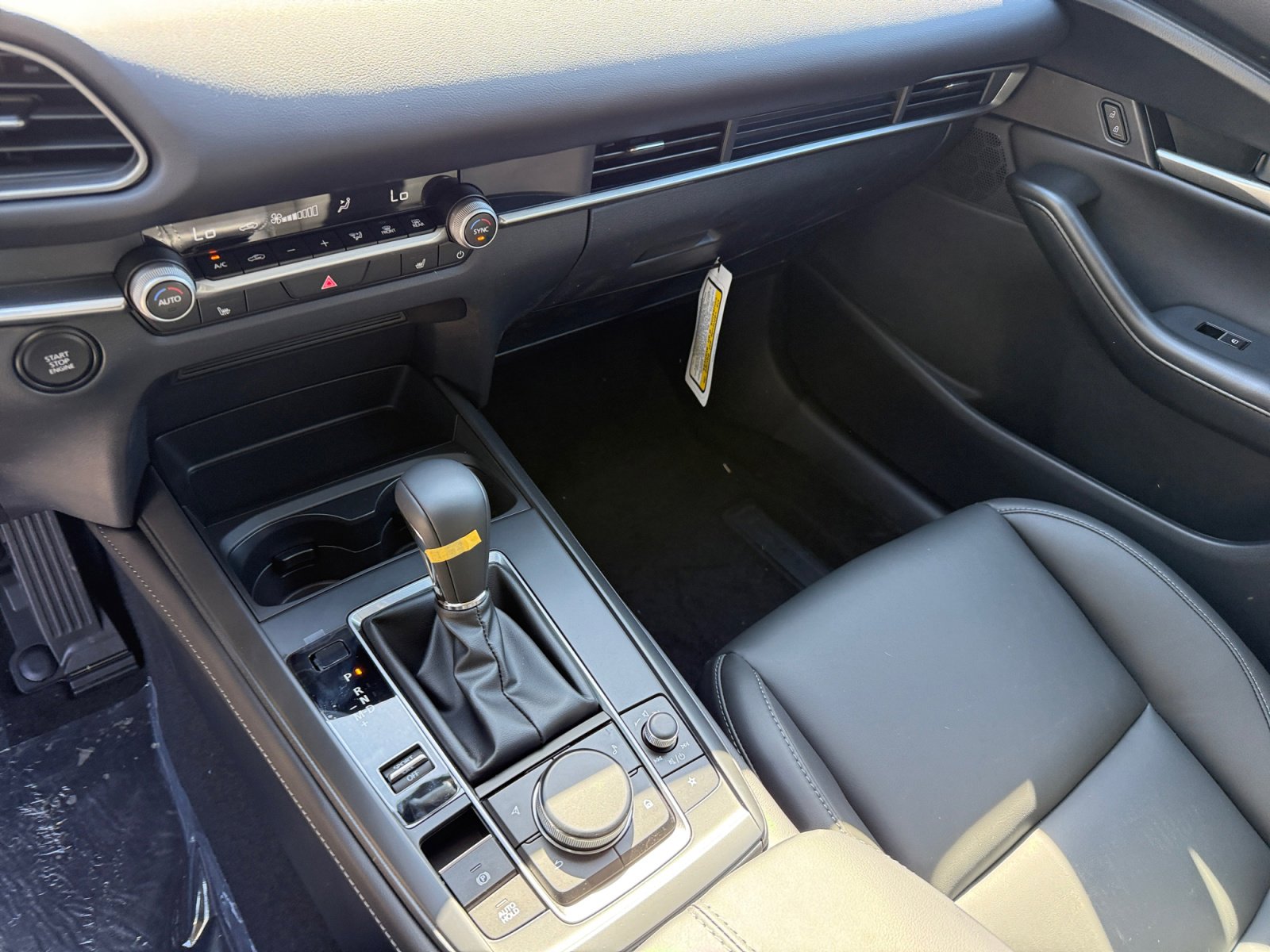 New 2026 MAZDA CX-30 AWD 2.5 S w/ Select Sport Pkg image 13