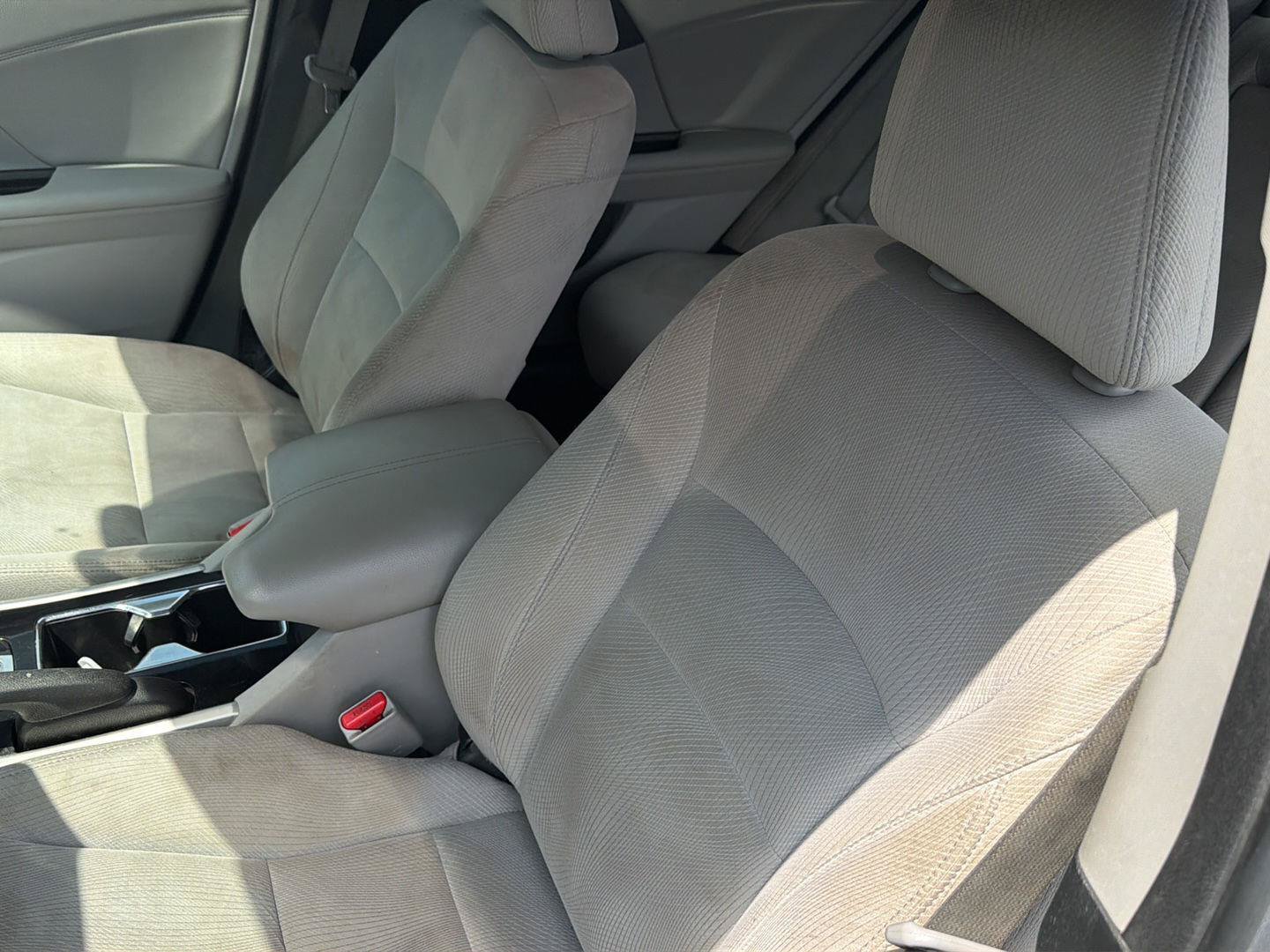 Used 2016 Honda Accord EX image 26