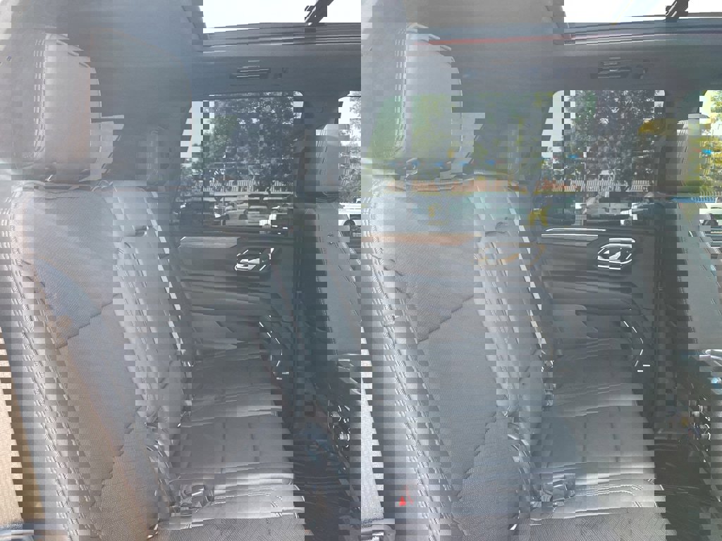 Used 2022 Chevrolet Tahoe High Country image 22