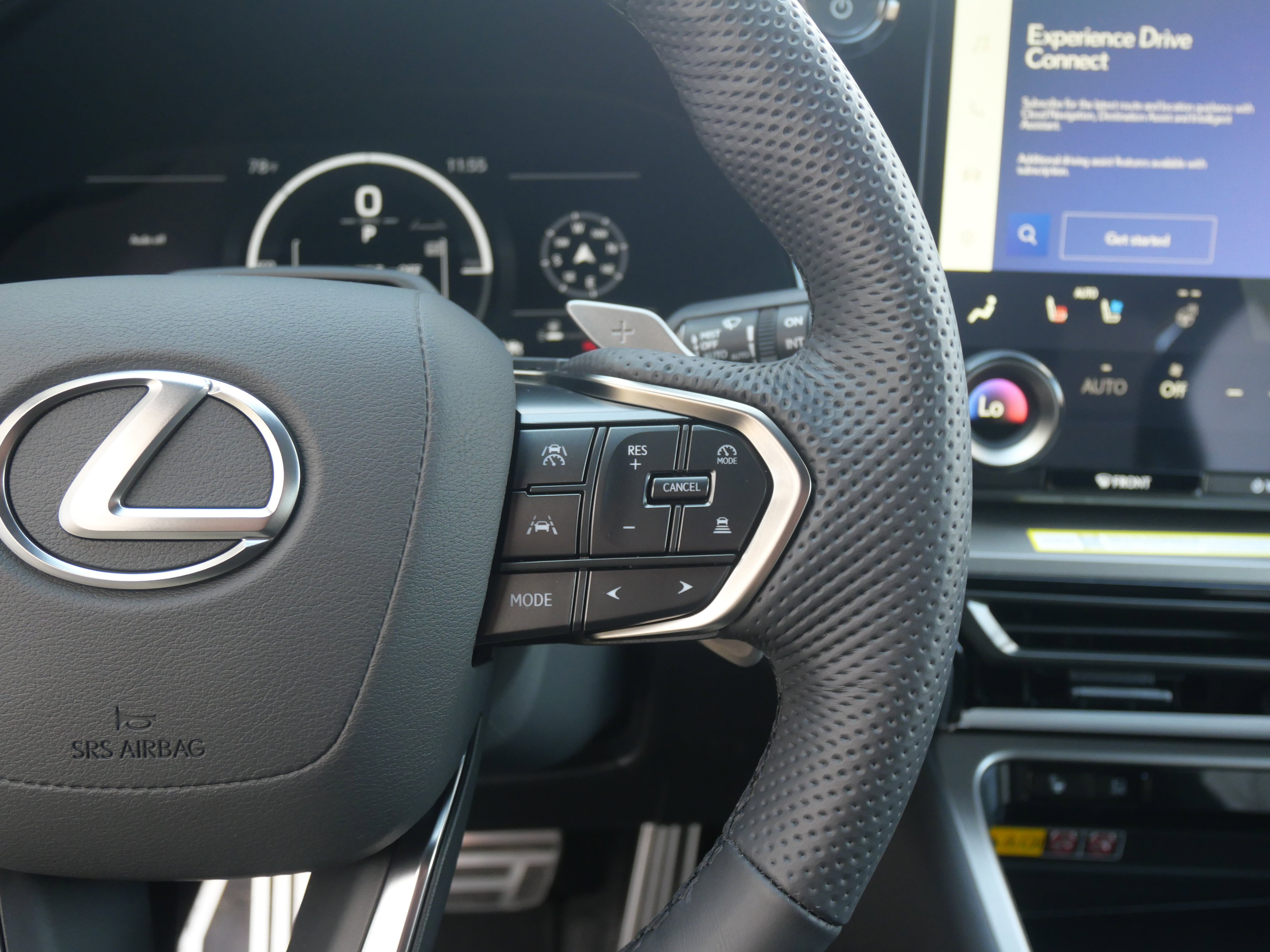 Used 2025 Lexus TX 500h AWD image 25