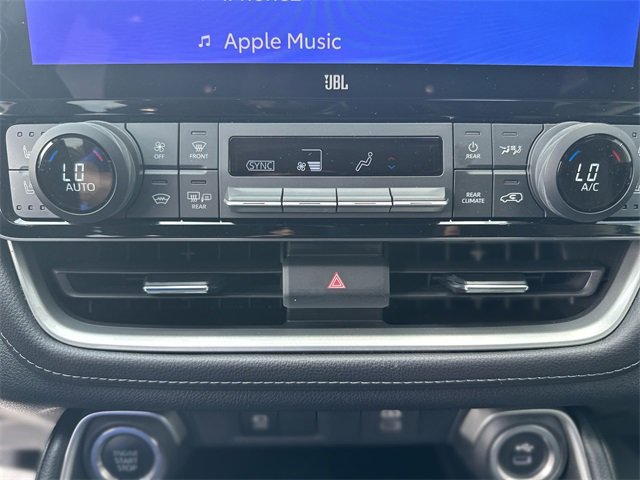 Used 2024 Toyota Grand Highlander Limited image 19