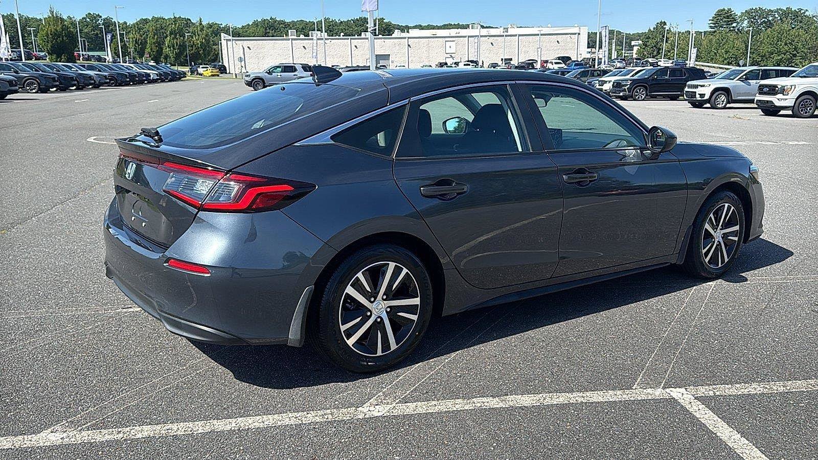 Used 2023 Honda Civic LX image 5
